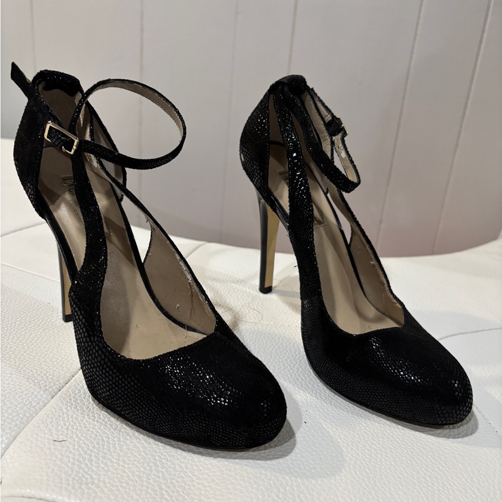 Inc International Concepts Women's Lucey Embossed snake skin Pumps